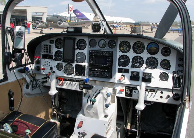 ICA IAR-823 (N129GC) - At Downtown Shreveport.