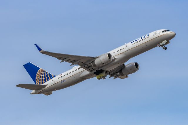 Boeing 757-200 (N17105) - A United Airlines 757-200 taking off from PHX on 2/3/23. Taken with a Canon R7 and Tamron 70-200 G2 lens.