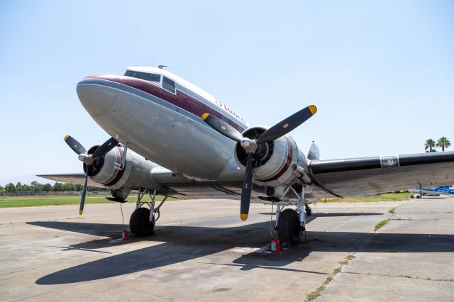 Douglas DC-3 (N103NA) - Flabob Express