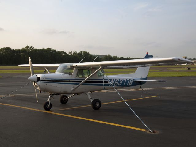 Cessna 152 (N6377B)