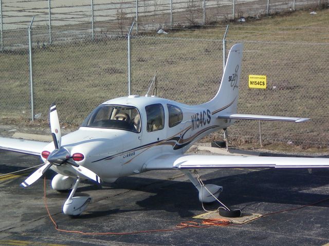 Cirrus SR-22 (N154CS)