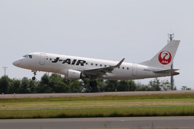 Embraer 170/175 (JA221J) - 10 July 2016:HKD-ITM.