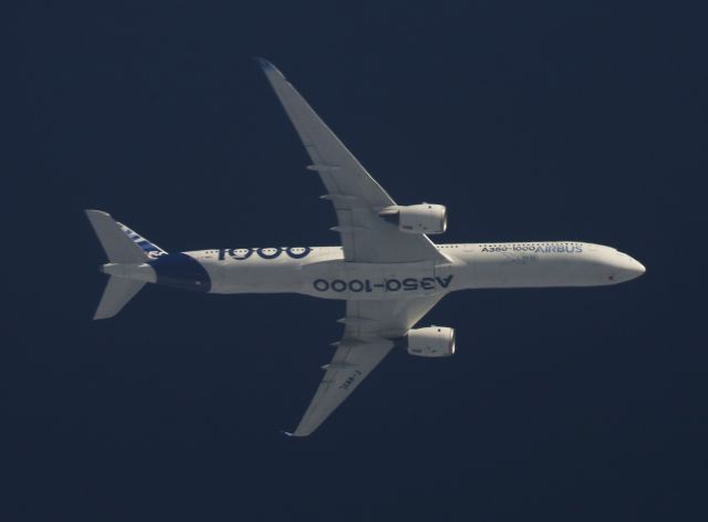 F-WWXL — - Début daprès midi, retour du A350K en test sur Brest vertic vendée 33 000 ft