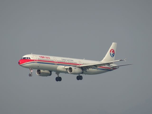 Airbus A321 (B-9906)