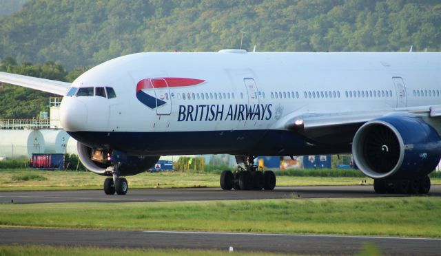 Boeing 777-200 (G-VIIP)