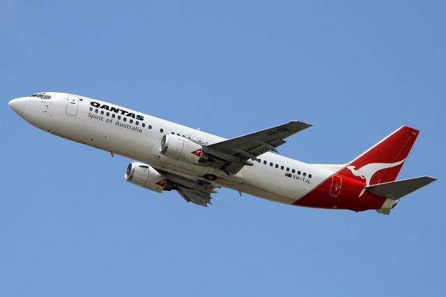 BOEING 737-400 (VH-TJL) - 24 NOV 2012