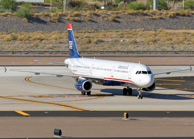 Airbus A321 (N578UW)