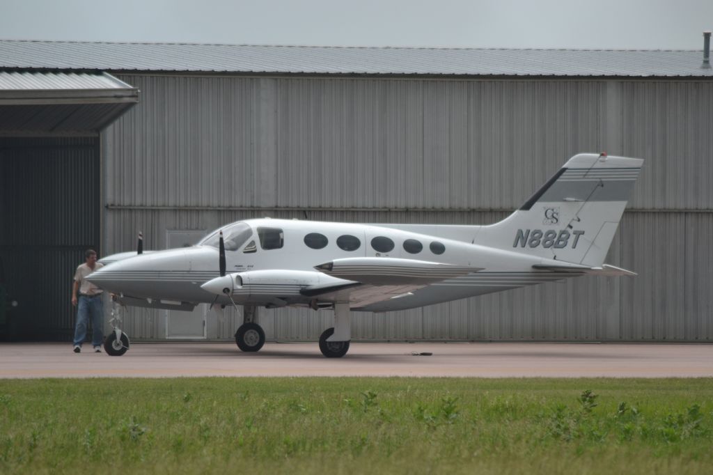 Cessna Chancellor (N88BT)