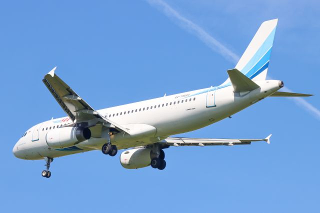 Airbus A320 (RA-73694)