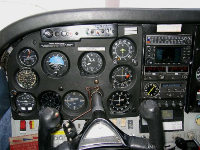 Cessna 206 Stationair (N301PL) - Captains panel