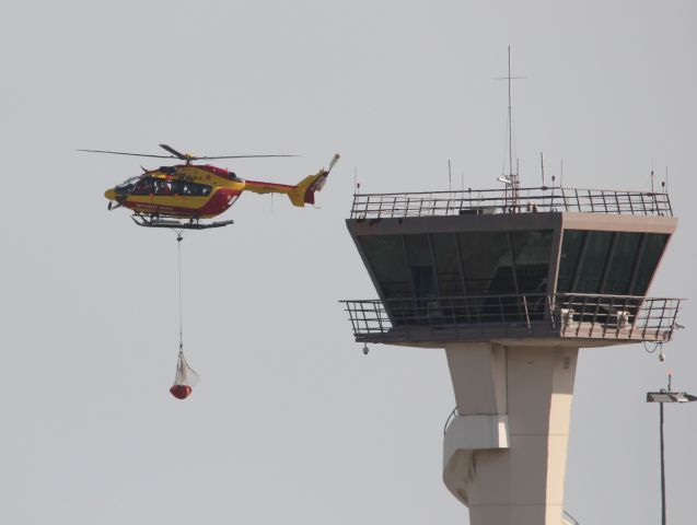 — — - FRENCH RESCUE SERVICE