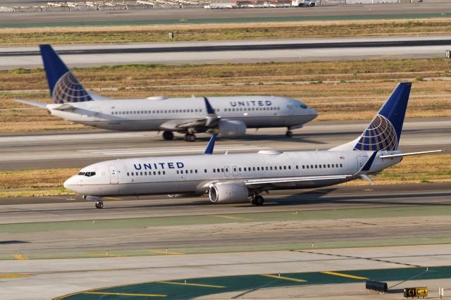 Boeing 737-900 (N38424) - 26th July, 2015