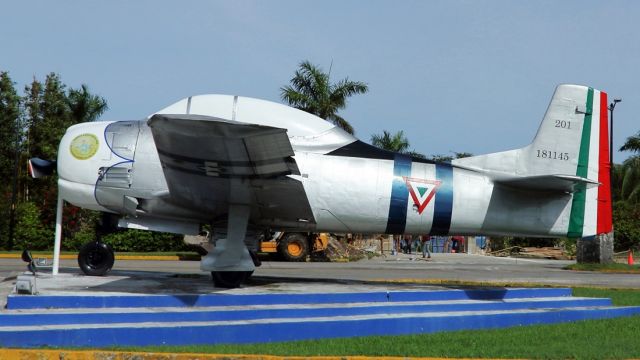 North American Trojan (18-1145) - 13/10/2022: North American T-28A Trojan, dedicated plane monument to WW2.