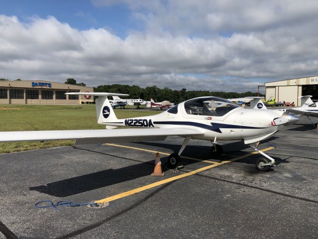 Diamond DV-20 Katana (N225DA) - N225DA on Dragonfly Aviation flight school ramp at KWDR