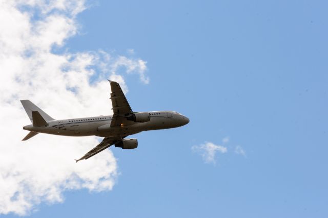 Airbus A320 (HZA3)