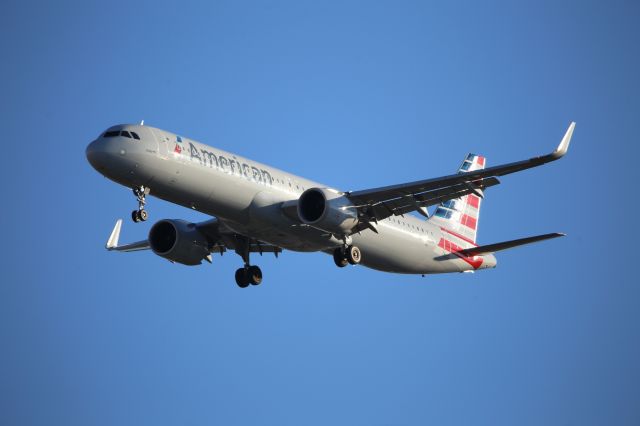 Airbus A321neo (N444UW)