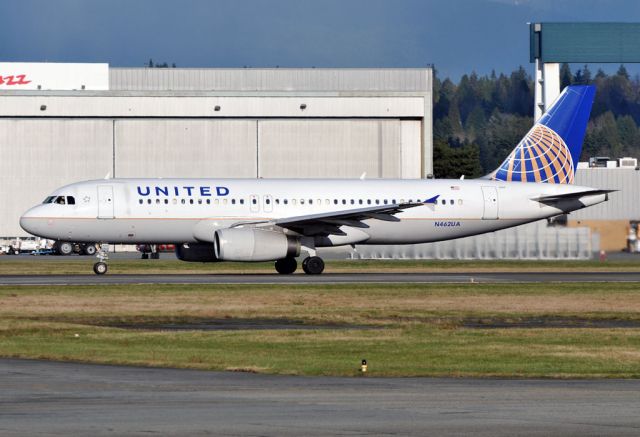 Airbus A320 (N462UA)