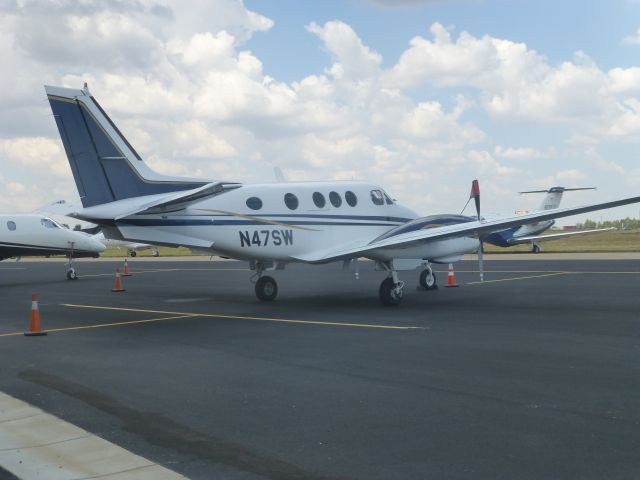 Beechcraft King Air 90 (N47SW)