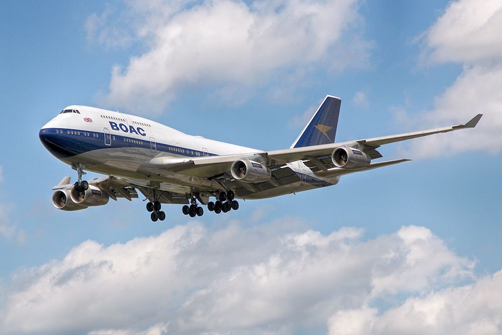 Boeing 747-400 (G-BYGC)