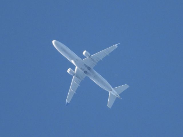 Embraer 175 (N213SY) - SKW5555br /ORD-OKCbr /09/9/22/21
