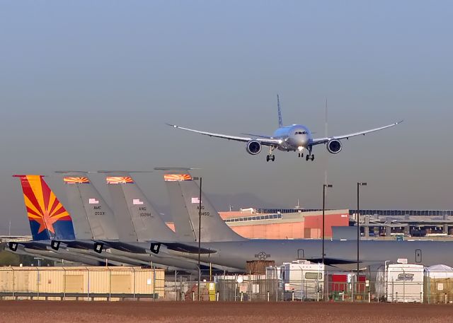 Boeing 787-8 (N801AC)