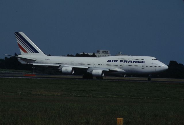 Boeing 747-400 (F-GITA) - Departure at Narita Intl Airport Rwy16R on 1995/08/26