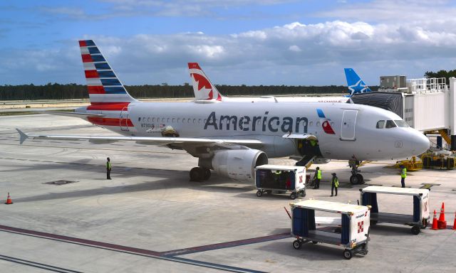 Airbus A319 (N730US) - American Airlines Airbus A319-112 N730US in Tulum 
