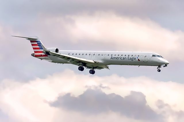 Canadair Regional Jet CRJ-900 —