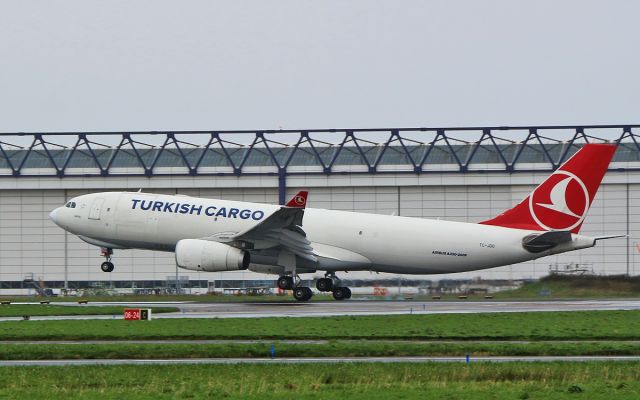 Airbus A330-200 (TC-JDO) - turkish cargo a330-200f tc-jdo touching down at shannon 19/3/17.