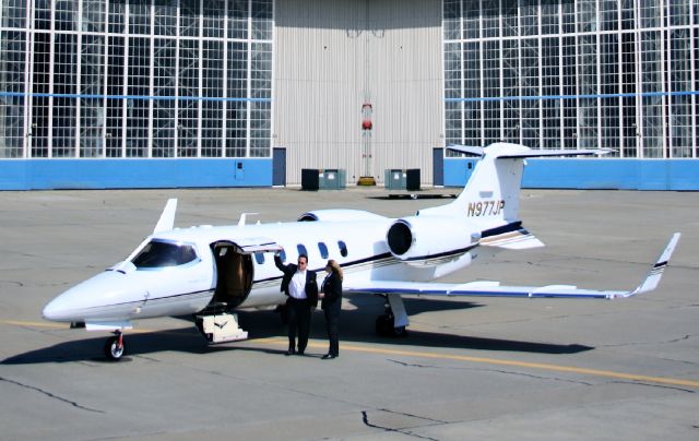 Learjet 31 (N977JP) - Andrea and Captain Jeff Pruitt