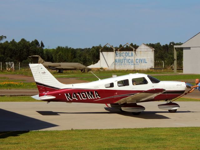 Piper Cherokee (N410MA) - Piper PA-28-181 - Archer III ( C/N 2843677) Criciúma - Forquilhinha (CCM / SBCM), Brazil - Current: PR-BCA