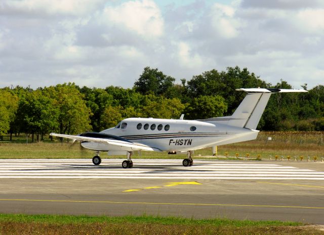 Beechcraft Super King Air 200 (F-HSYN)