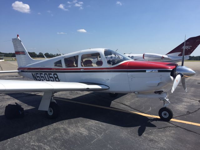 Piper Cherokee Arrow (N55058)