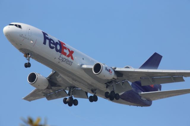 McDonnell Douglas DC-10 (N308FE)