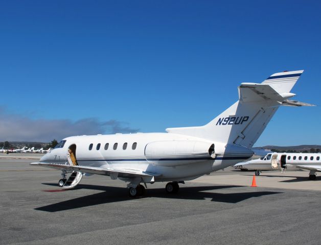 Hawker 800 (N92UP)