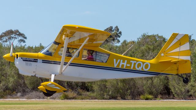 CHAMPION Decathlon (VH-TQO)