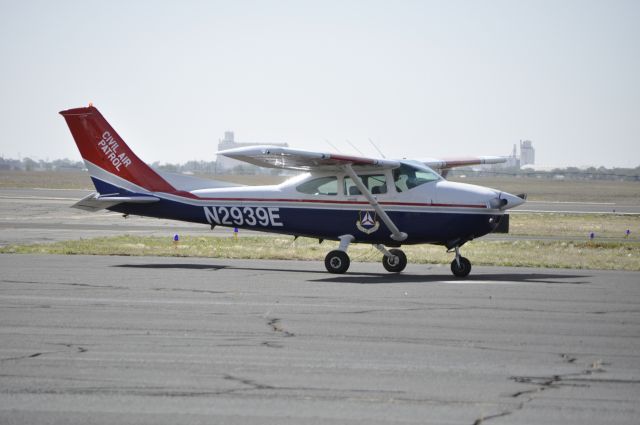 Cessna Skylane (N2939E)