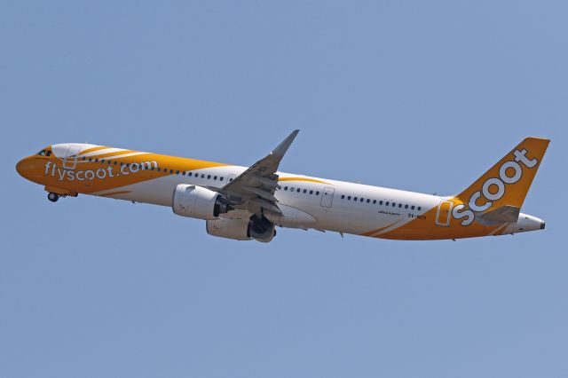 Airbus A321neo (9V-NCH)