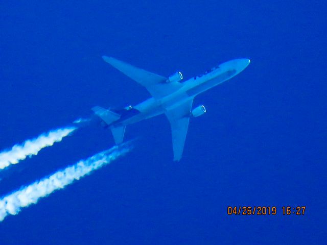 Boeing MD-11 (N596FE)