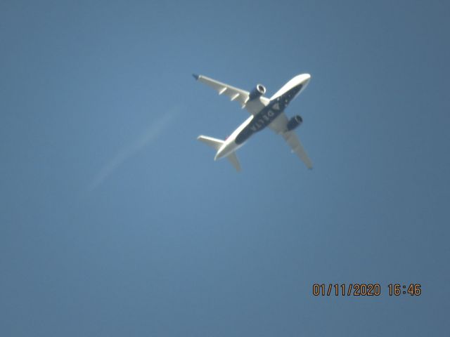 Airbus A220-100 (N107DU)