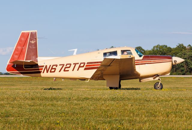 Mooney M-20 (N672TP)