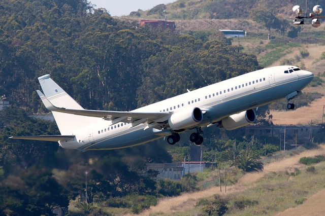 Boeing 737-800 (VP-BZL)
