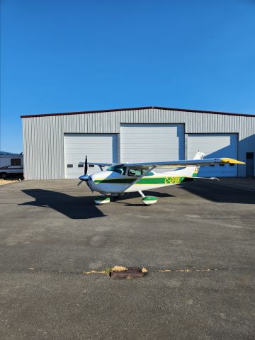 Cessna Skylane (C-GFBK)