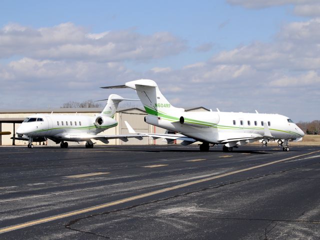 Bombardier Challenger 300 (N604RF) - N604RF and her twin N605RF were guests at the Winchester Municipal Airport and definitely know how to draw a crowd!