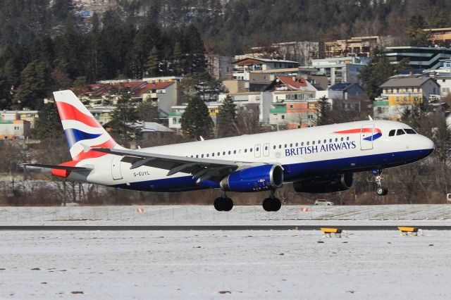 Airbus A320 (G-EUYL)