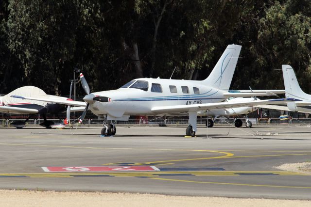 Piper Malibu Mirage (4X-CYS) - 24/05/2025:br /A Piper-Matrix idle on the ramp.