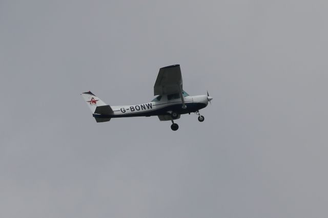 Cessna 152 (G-BONW) - Cessna 152 REgistration G-BONW (ICAO24 402B1E)