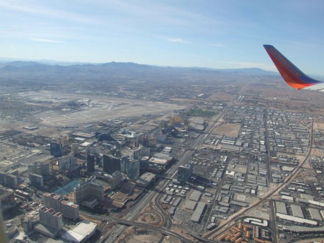 BOEING 737-300 (N387SW) - Shot of the Vegas Strip after taking off from runway 01R at KLAS