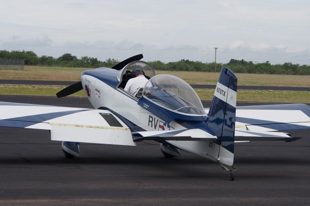 Vans RV-8 (N78TX)
