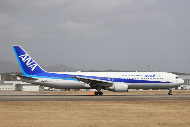 BOEING 767-300 (JA609A) - March 25, 2023:HKD-HND.